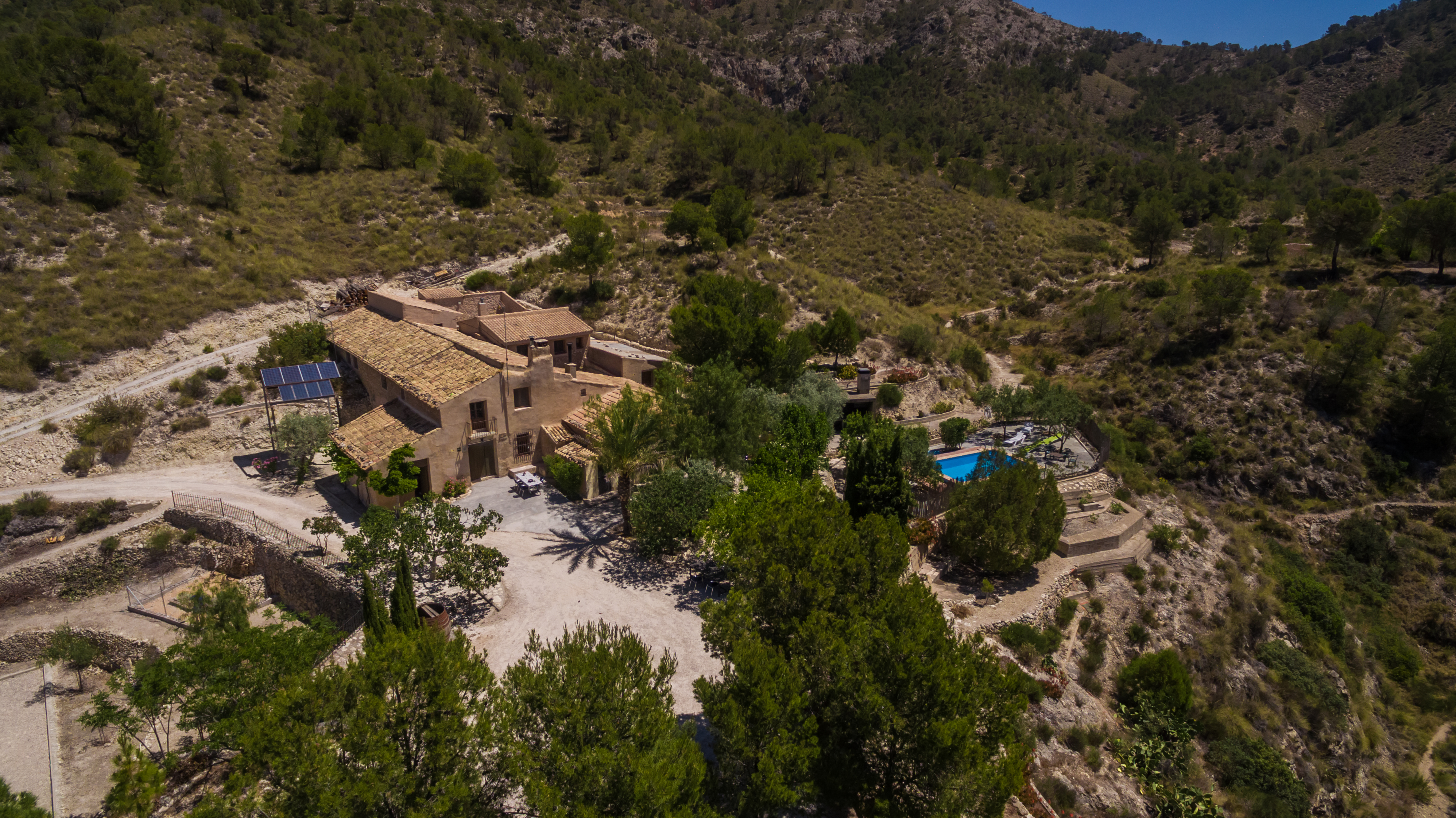 Casa Rural Masía l'Ancornia