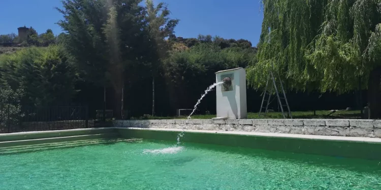 La Fuente y La Caleta